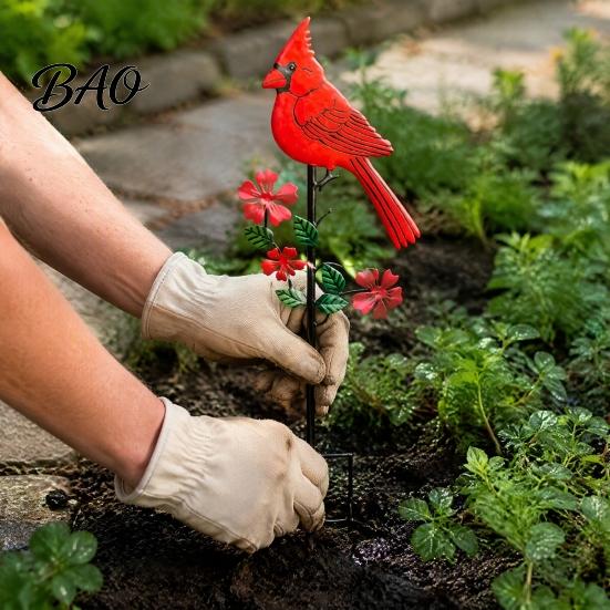 Metal Garden Stakes Red Bird Stake, Cardinals Yard Art 2D Weather Resistant Lawn Flat Flowers Decoration for Outdoor Flower Bed Pathway Nature