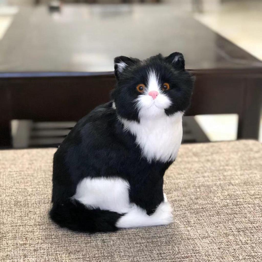 Simulated Kitten Squatting Cat Fur Craft, Zodiac Animal Figurine Toy for Dogs, Cats, and Rabbits.