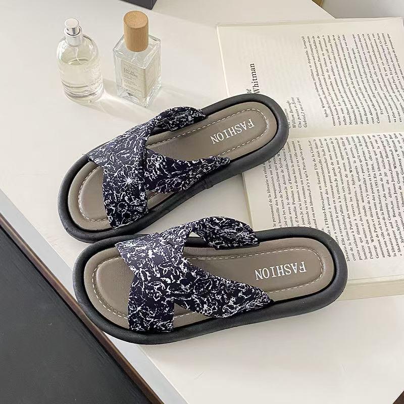 Women's 2025 New Style Flat Bottom Chinese-Style Summer Flip-Flops - Soft Surface Sandals for Pregnant Women