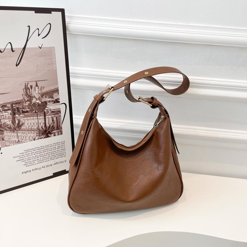 Elegant Vintage Tote Bag For Women With Spacious Design And Chic Casual Style
