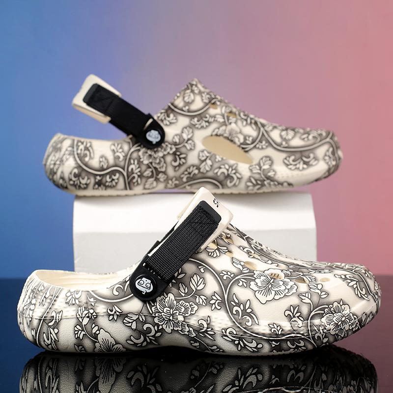 Fashion 2025 Summer Men's Sandals New Home Garden Shoes Comfortable and Lightweight Men Slippers Non-Slip Soft Bottom Flip Flop Sandals