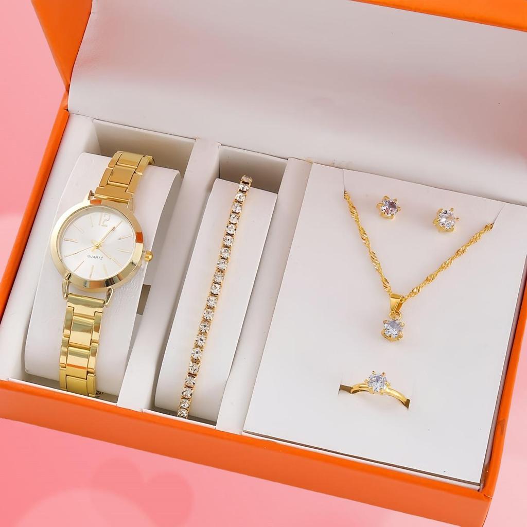 Women's Trendy Stainless Steel Quartz Watch & Bracelet Set