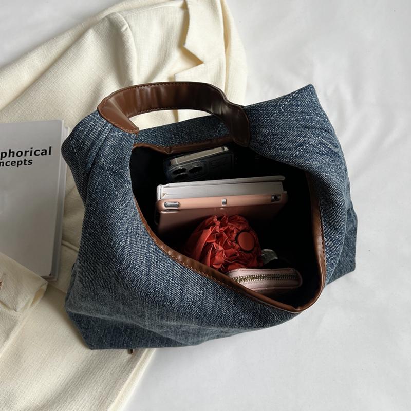 Denim Hobo Bag Large Capacity Shoulder Bag Women's Casual Handbag Everyday Style