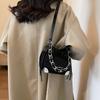 IELGY Korean Version Fashion Chain Bucket Bag Simple Casual Messenger Bag