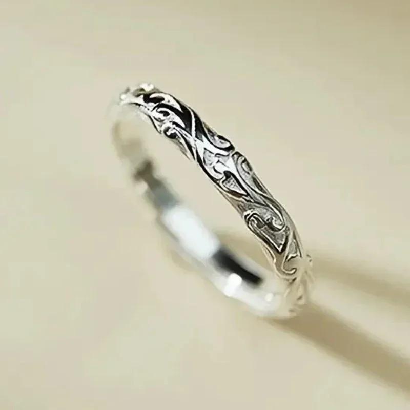 Metal CopperColor Caved Pattern Women Thin Rings Temperament Wedding Bands Accessories Fashion Versatile Jewelry