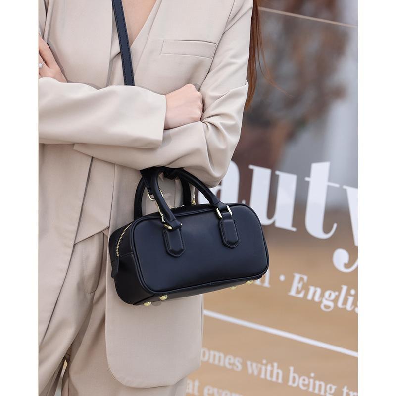 Bowling Bag, Pillow Bag, Small Handbag, Women's Genuine Leather Shoulder Crossbody Bag, Trendy New Style
