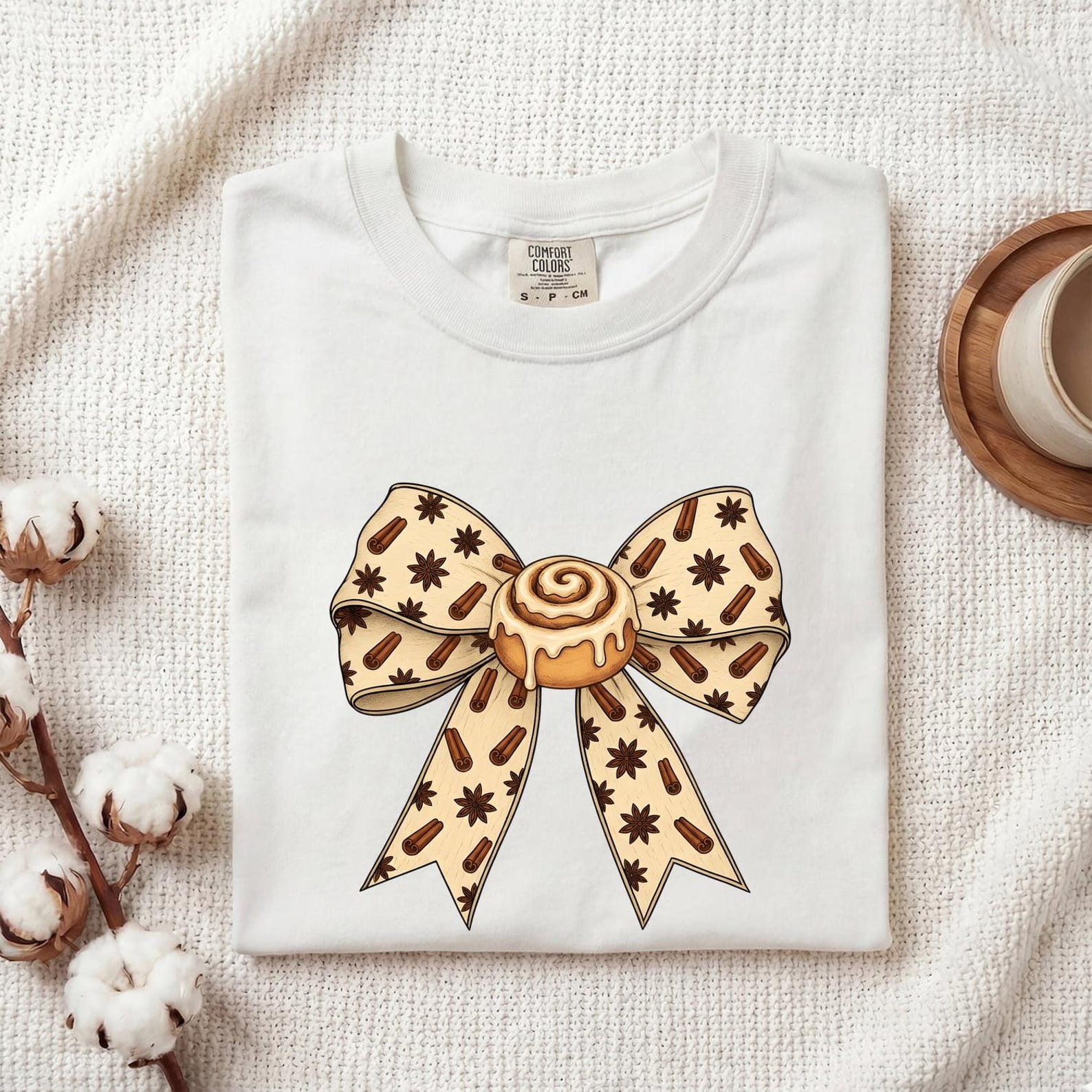 Cinnamon Roll Bow Shirt Desserts Foodie Gift Women Whimsical Tee Cinnamon Roll T-Shirt Pastry Fan Fantasy Tshirt Gourmet Graphic Vintage L