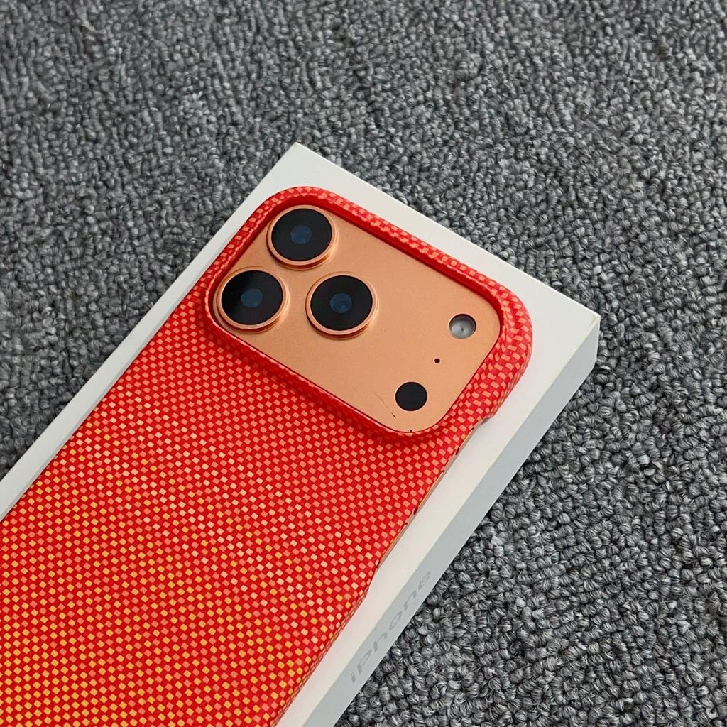 17 Applicable iPhone16promax half pack magnetic suction 16 Apple 17pro mobile phone case 17promax protective case