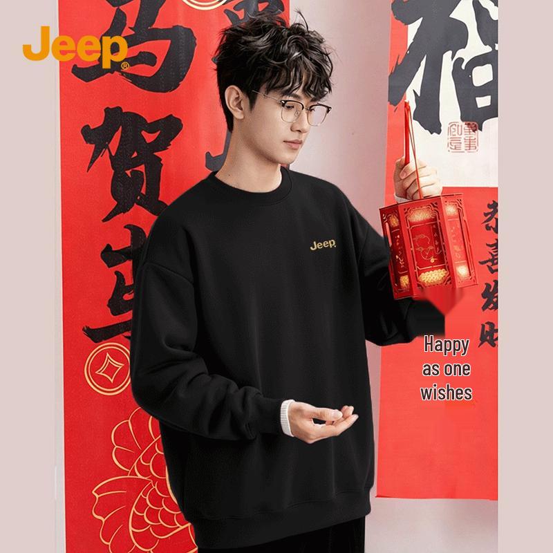 JEEP Men s Fleece-Lined Round Neck Winter Sweatshirt with Golden Badge S