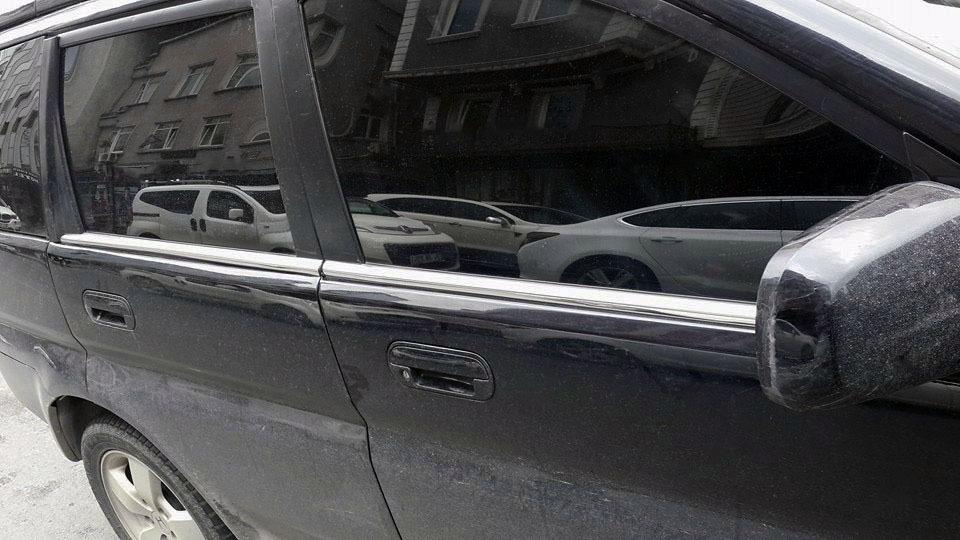 

Молдинг скла (4 шт, нерж) для Honda HR-V 1998-2006 рр.