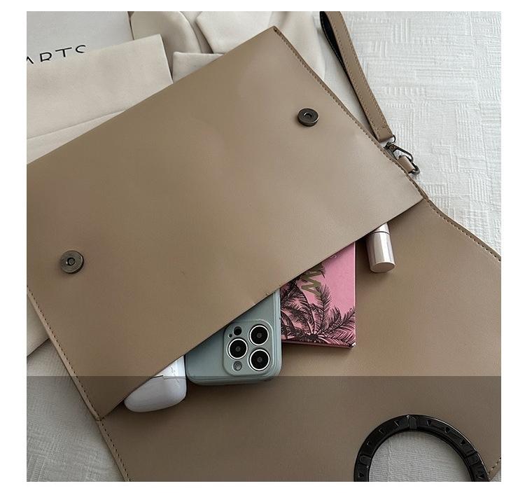 Vintage Damen Umschlag-Clutch-Tasche PU-Leder Große Kapazität Handtasche Mode Halbmond-Schnalle Umhängetasche Elegante Crossbody-Tasche Abendtasche
