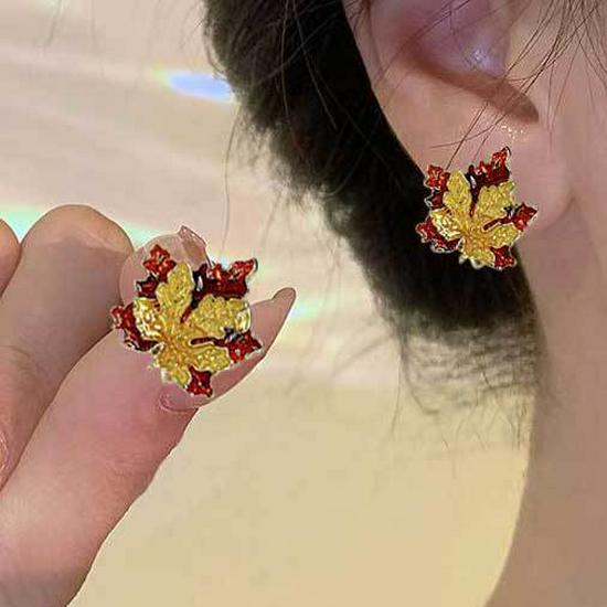 Koreanischer Stil Nicht-Piercing Ohrclip mit langem Quaste, Perlmutt Schmetterlings Design für Damen - High-End, Coole Mode.