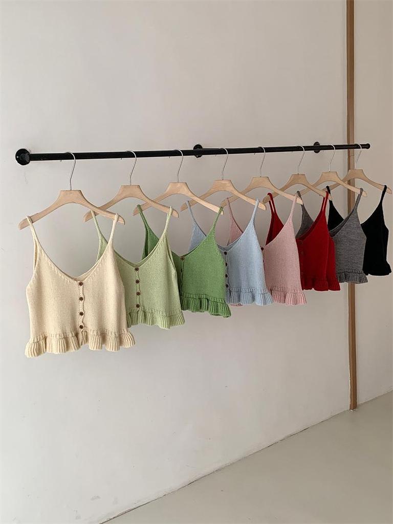 Korean Style V-neck Knit Camisole: Slimming Sleeveless Layering Vest for Spring & Autumn
