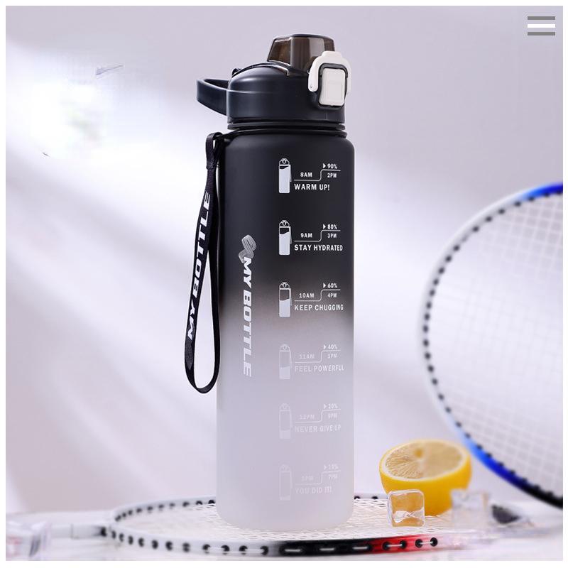 

Пластиковая чашка для воды на 1000 мл, соломинка большой емкости, спортивная бутылка для воды, фитнес для студентов мужского и женского пола, устойчивая к высоким температурам чашка для бутылки с водой 1000ml чёрный