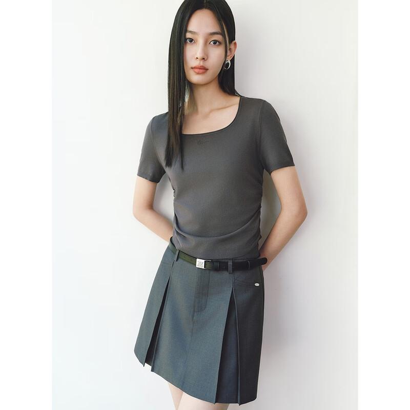 Dámský lehký pletený top s krátkým rukávem a U-výstřihem Peacebird