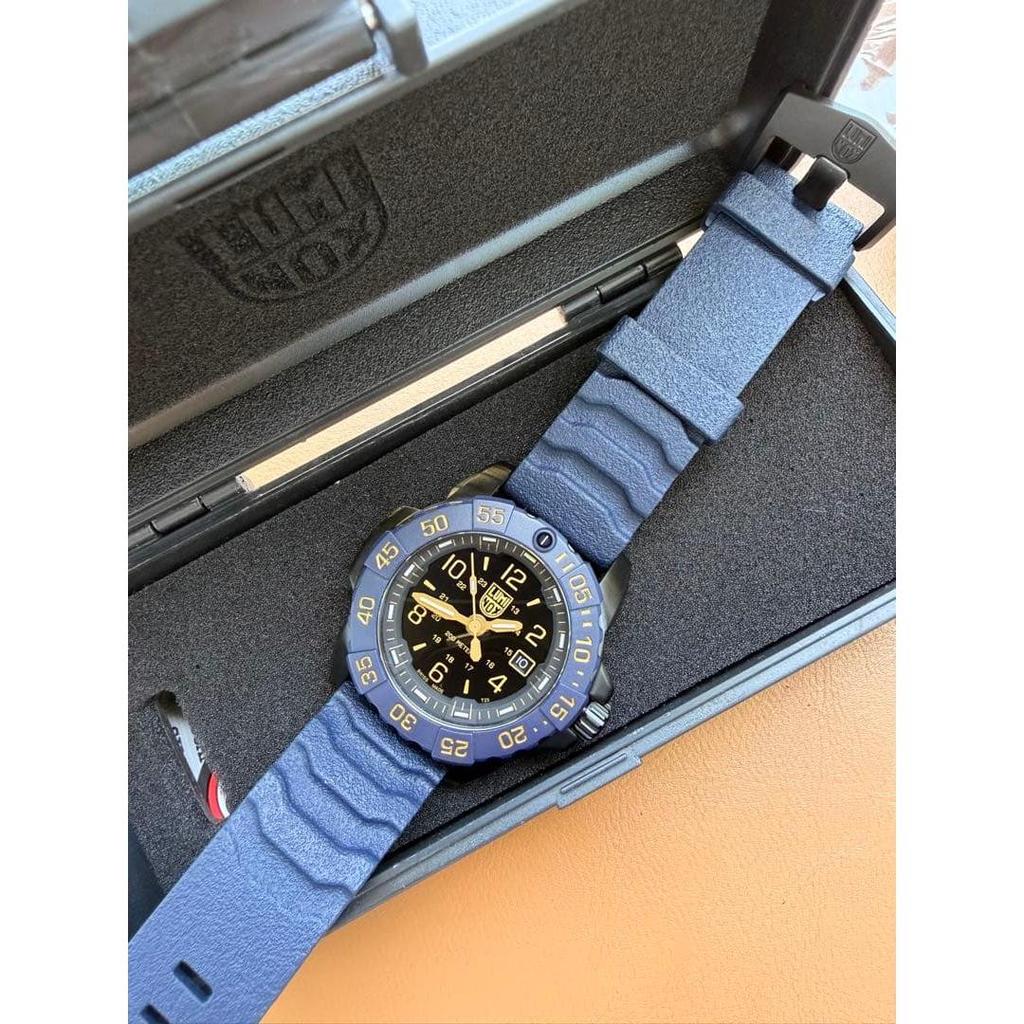 Used Like new LUMINOX NAVY SEAL FOUNDATION watch