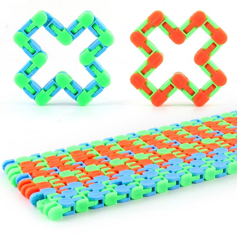 New Strange Vent Decompression Toy Decompression Changeable Rail Car Chain 24 Sections Building Block Bracelet Chain