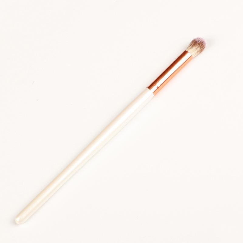 Superweicher Lidschatten-Verblendpinsel aus synthetischen Fasern - Multifunktionales Make-up-Werkzeug