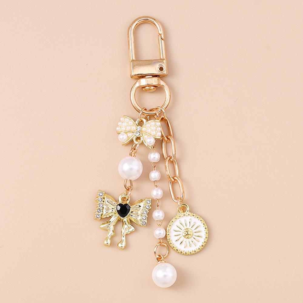 Fashion Pearl Bowknot Keychain Women Girls Love Heart Key Ring Pendants for Handbag Decor DIY Handmade Jewelry Gifts