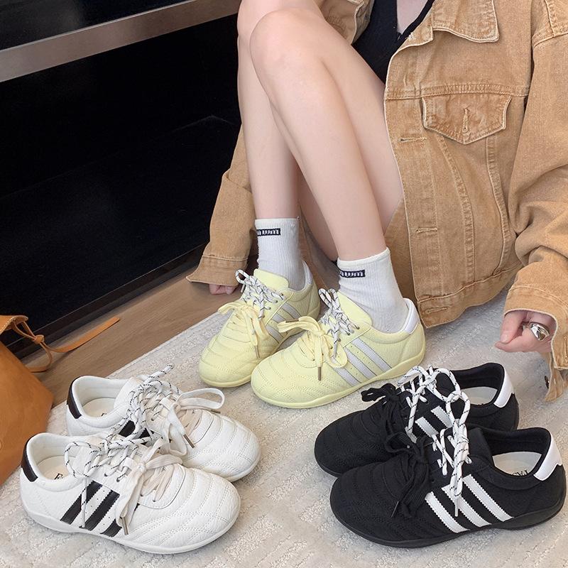 Globalne popularne buty w tym roku, czarne niemieckie buty treningowe dla kobiet 2025 nowe letnie wszechstronne sportowe buty casual dla dzieci