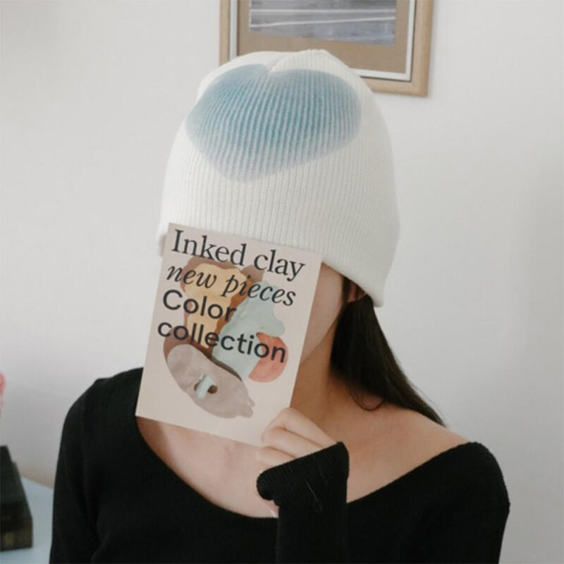 Women's FW Nayeom Kitsch Look Pattern Beanie