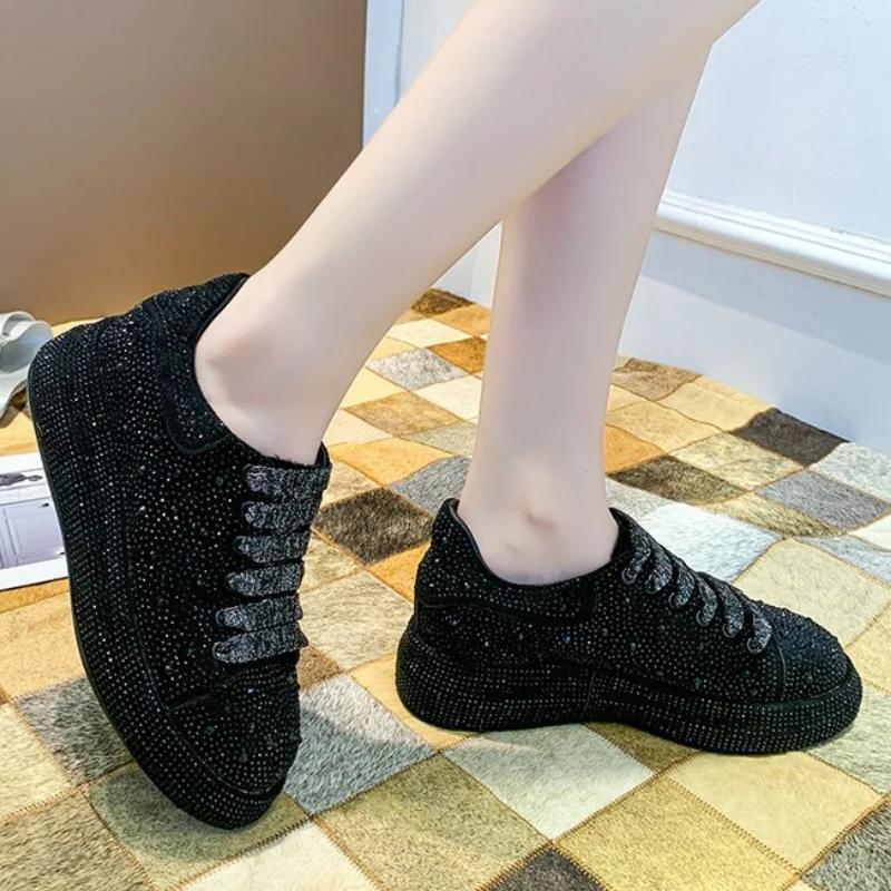 Fashion Brand Women Sneakers Rhinestones Shining Crystal Casual Shoes for Men Platform Comfort Vulcanized Shoes Luxury Women Sport Shoes