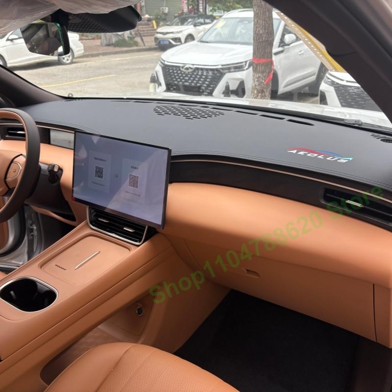 Sueed Leather Dashboard Mat For Dongfeng Fengshen L8 Instrument Panel Light Protection Mat Sun Sunshade Thermal Insulation