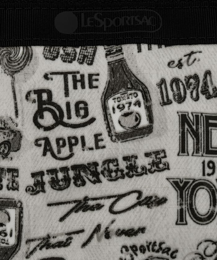 COSMETIC CLUTCH/7105/NYC Iconic Graphics