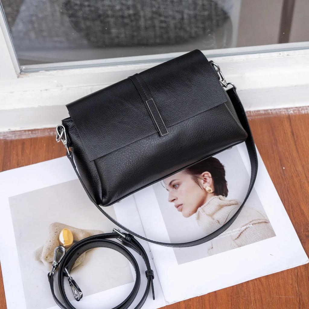 Natural Cow Leather Simple Fashiable Shoulder Bag for Women, Versatile Commuting Small Square Crossbody Bag Underarm Handbag