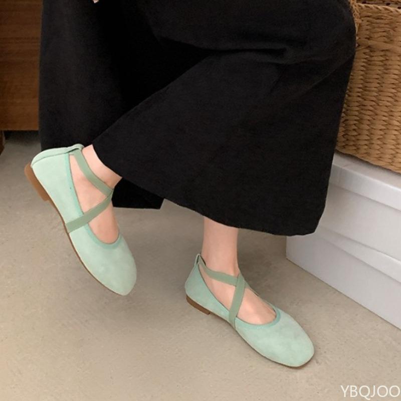 Fashion Spring summer new flat shoes fashionable temperament shallow mouth soft sole comfortable simple versatile single shoe