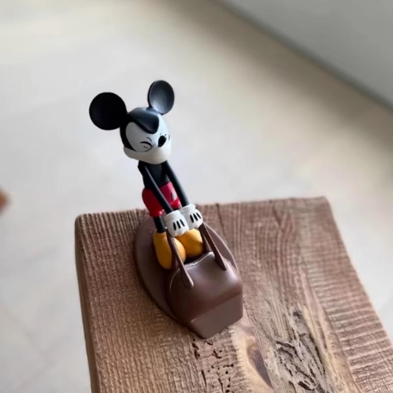 Anime Miqi Tang Lao Ya Door Stop Cartoon Wood Creative Windproof Home Office Anti Collision Door Stop Toy Handheld Ornament