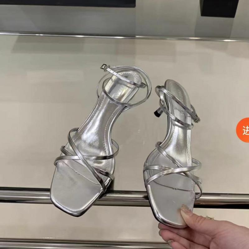 

Niche French temperament one-word cool slippers fairy shoes to wear outside the summer of 2025 new square head stiletto sandals 39