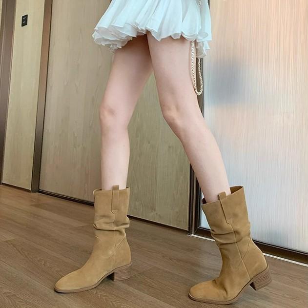 Cowhide grape mother with the same height increase of 8cm Korean round head V mouth thick heel thin pile short boots female western cowboy boots