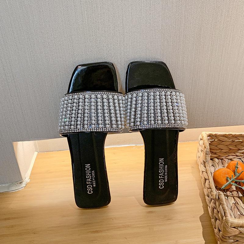 Koreaanse Versie van Zomer Nieuwe Mode Stijl Buiten Slippers voor Dames Strass Steentjes Haven Stijl Platte Slippers Strand Sandalen Dames Trend