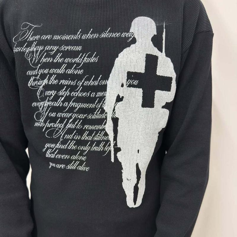European and American Autumn Street Fashion Personalized Printed Retro Round Neck Long Sleeved T-shirt for Men and Women