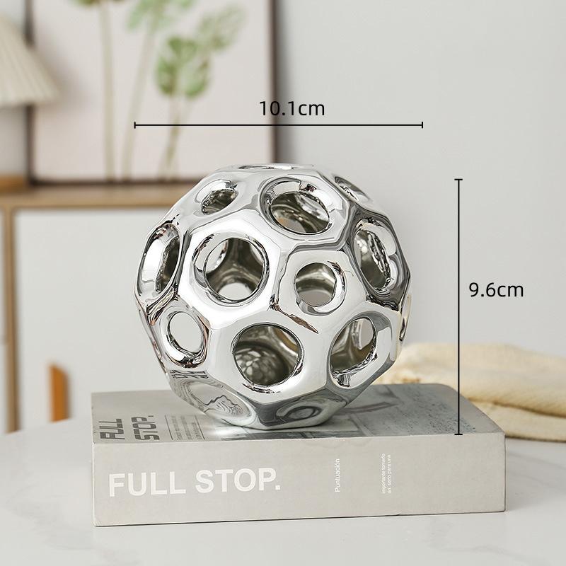 Ceramic Crafts Hollow Balls Golden Geometric Faceted Balls Abstract Sculpture Sphere Decorative Figurines Home Decoration