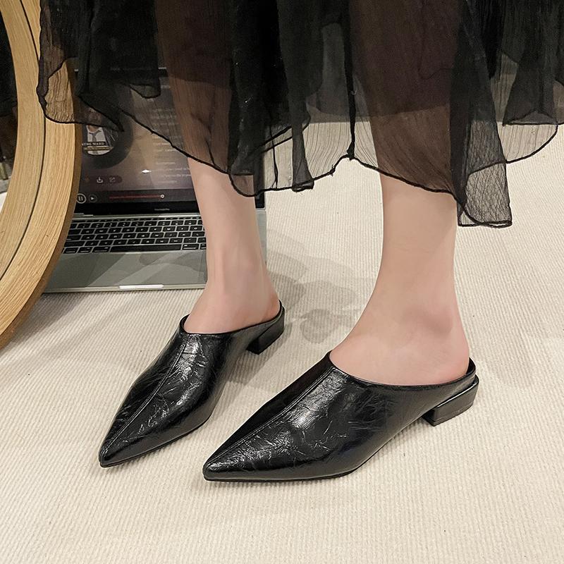 2026 Summer Fashion New  Shoes Women European Fashion Station Baotou Slippers Half-supported Outdoor Sandals Fashion Shoes