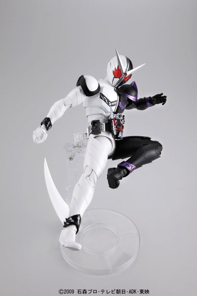 MG FIGURE-RISE 1/8 Kamen Rider W Fang Joker