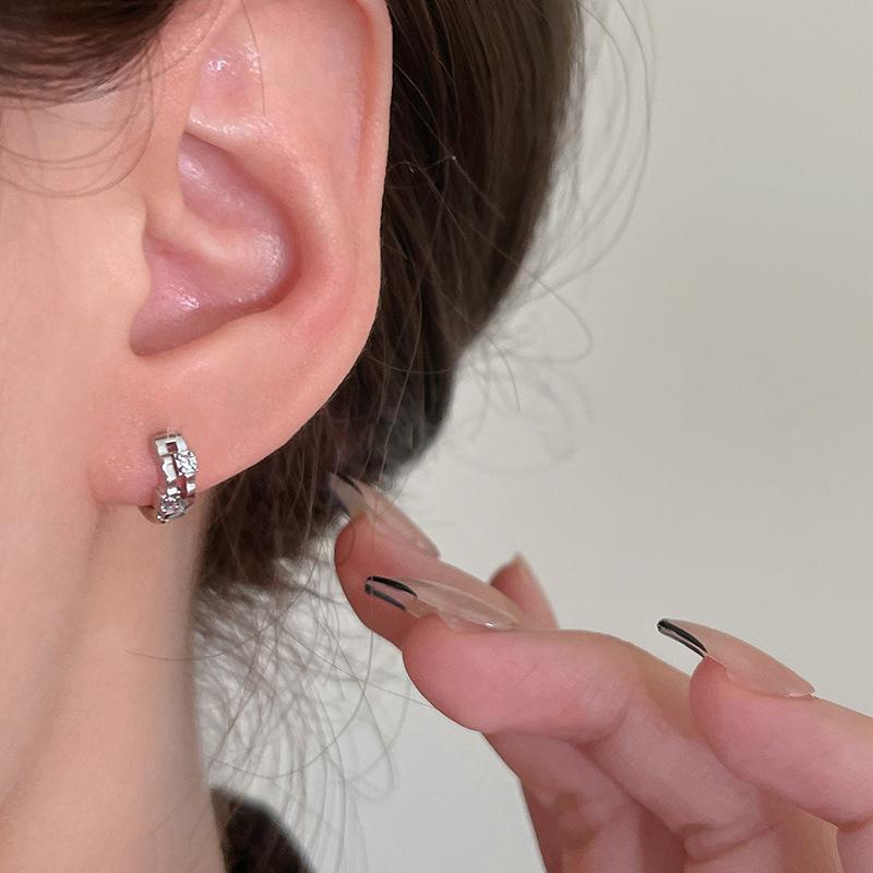 Minimalistiniai tuščiavidurio apskritimo ausies manžetai: Madingi, universaliai auskarai unisex stiliui