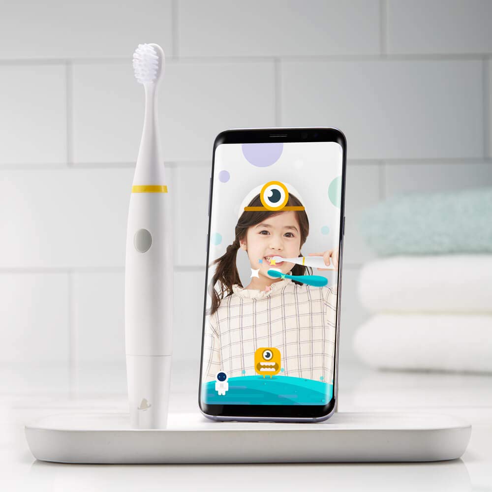 BRUSH MONSTER Smart tracking electric toothbrush for children function guides correct tooth Detects remaining brushing tooth brushing selfie