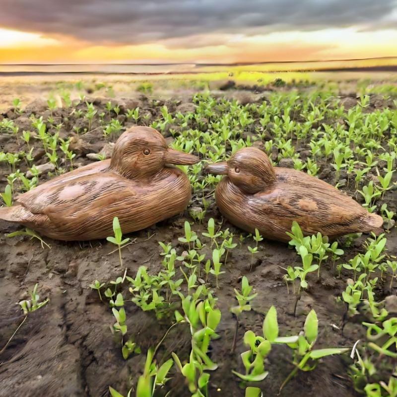 

Wooden Texture Duck-style Resin Animal Statue Ornaments for Outdoor Garden and Courtyard Decoration Items
