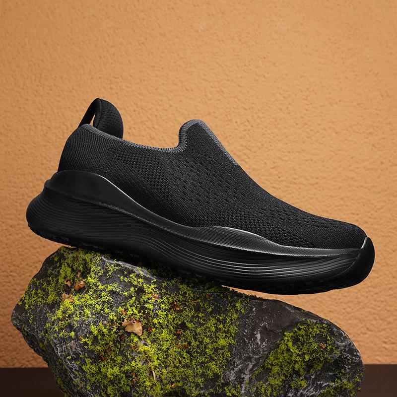 Large Size New Lightweight Sports Shoes Spring and Autumn Casual Couple Running Shoes Walking Shoes