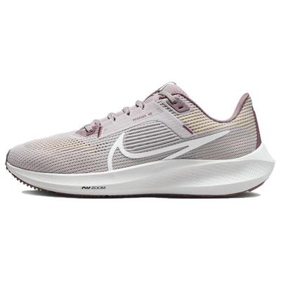 Încălțăminte pentru femei – Adidaşi
