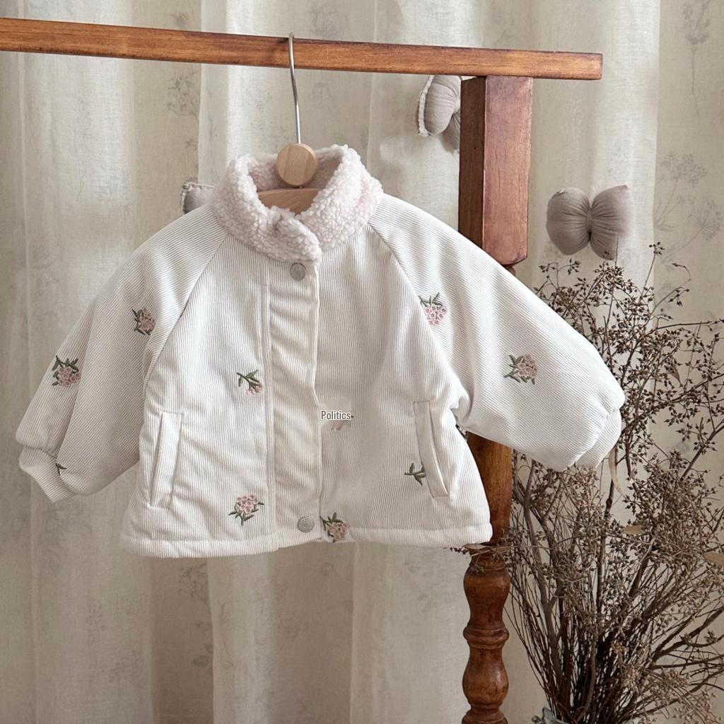 Fashionable Girls' Winter Cotton Jacket with Fleece Lining - Warm, Padded Outerwear for Children