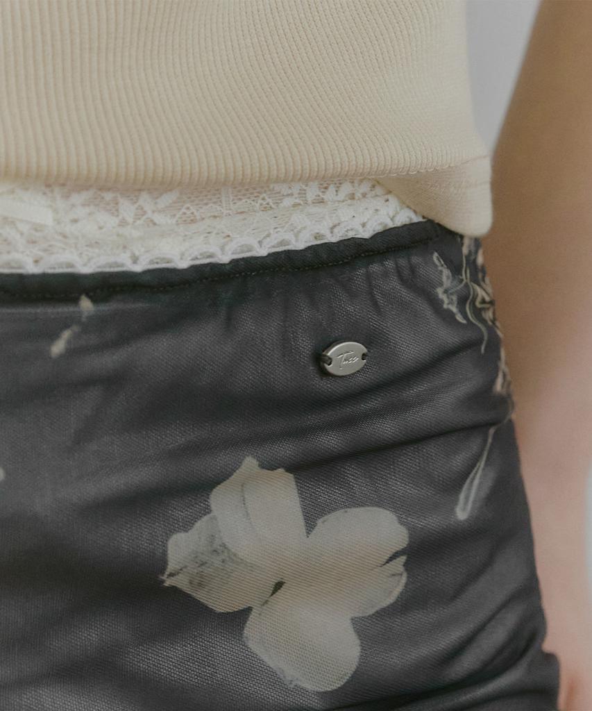 Teuwi Port Flower Mesh Banding Long Skirt