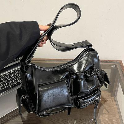 Motorcycle Style Casual Crossbody Bag Fashionable and Retro Oil Wax Leather Tote Women's Bag