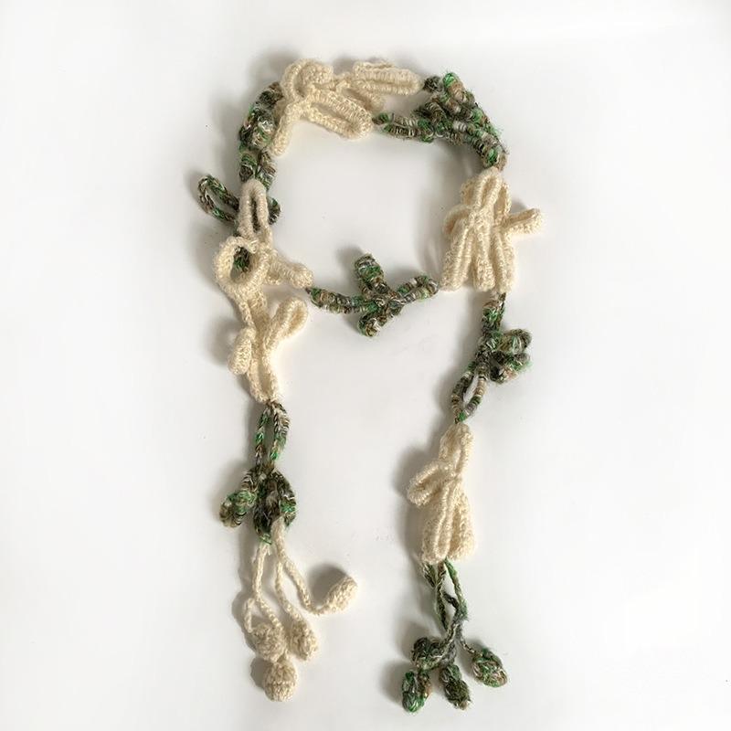 Gestrickter Schal Damen neu multifunktional kontrastfarbig handgewebte Wolle gehäkelte Blume Zöpfe originelle Halskette