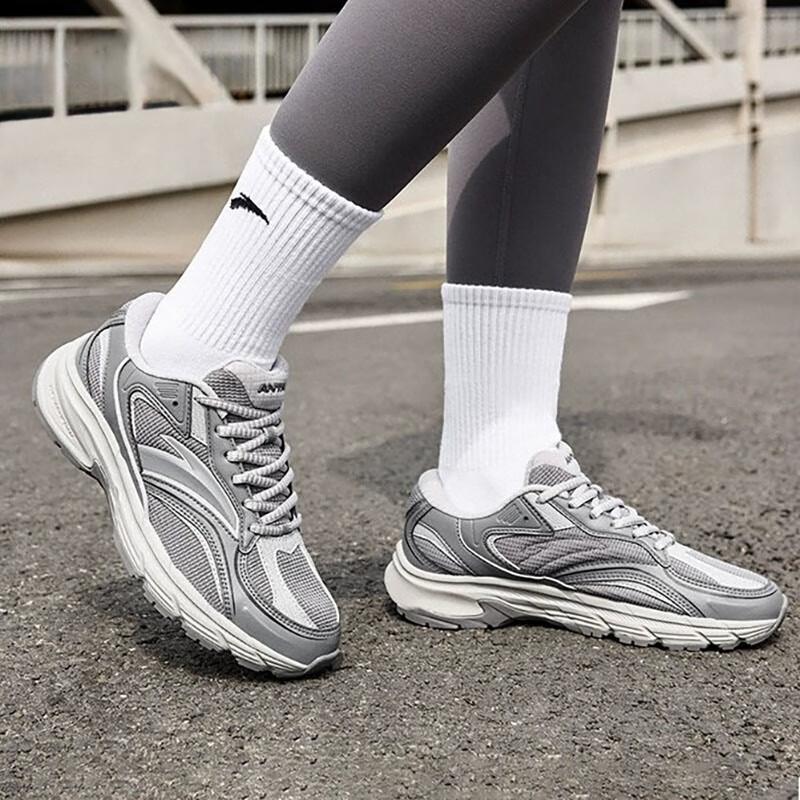 New Anta AT952 Durable Breathable Low Top Running Shoes Women's Gray 922325592-3