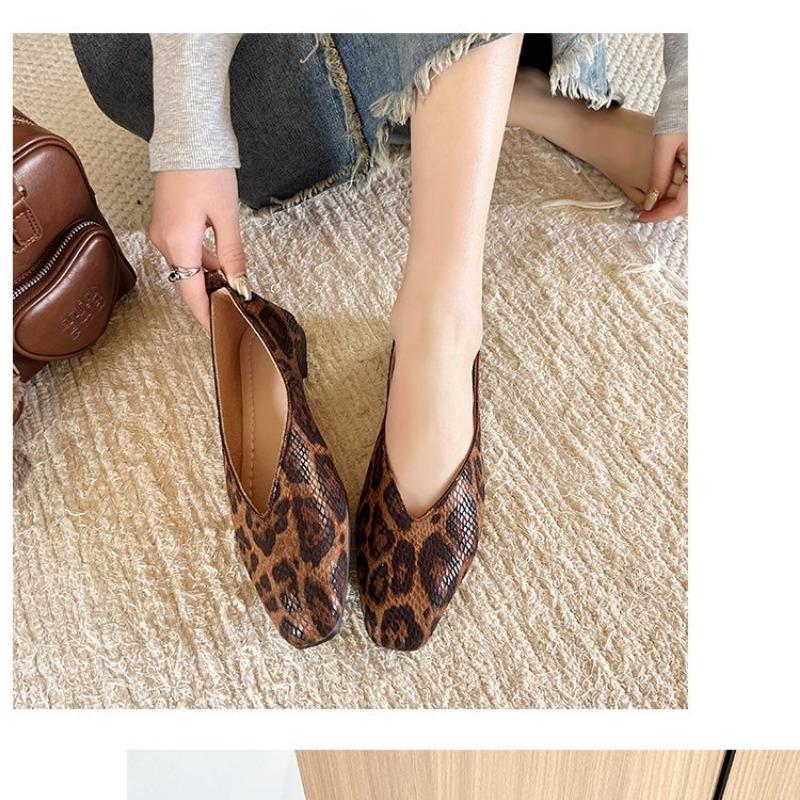 Fashion Big Size 35-43Snake Pattern Leather Woman Square Toe Shallow Ballet Flats Wowen Ballerinas Daily Slip On Loafers Mocasines Mujer