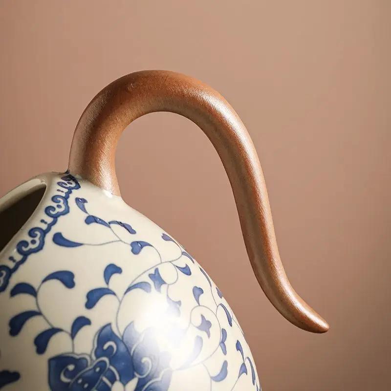 Kung Fu Tea Set 280ml Ru Kiln Blue and White Wrapped Lotus Beauty Club Cup Ceramic Tea Sea Household Single Tea Set